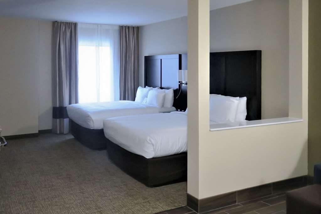Comfort Inn & Suites Cedar Rapids Cid Eastern Iowa Airport Room photo